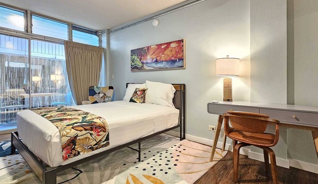 Furnished monthly rental Waikiki Neighborhood 204