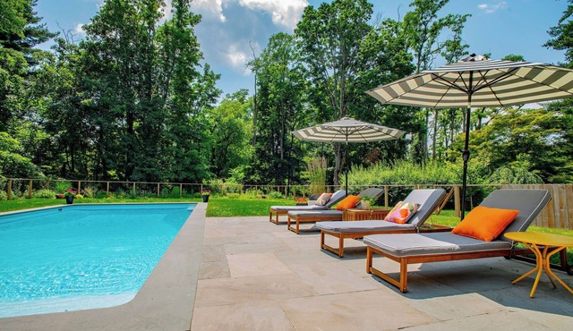 Garrison Getaway | Pool, Sauna & Gym