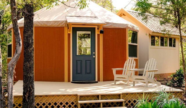 Gorgeous Glamping Yurt for a Unique Romantic Getaway near Austin