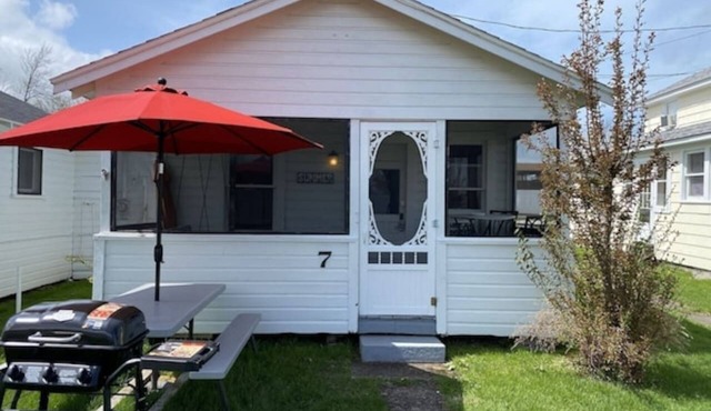 Great Strip Location Walk to Lake Wine Country A/C Grill & Firepit
