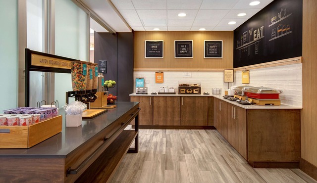 Hampton Inn & Suites Yonkers
