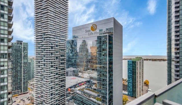Harbourfront District