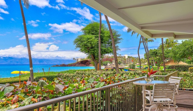 Hawaii Life Presents "Kahua Kai" Whaler 102- Direct Oceanfront 2BR/2BA