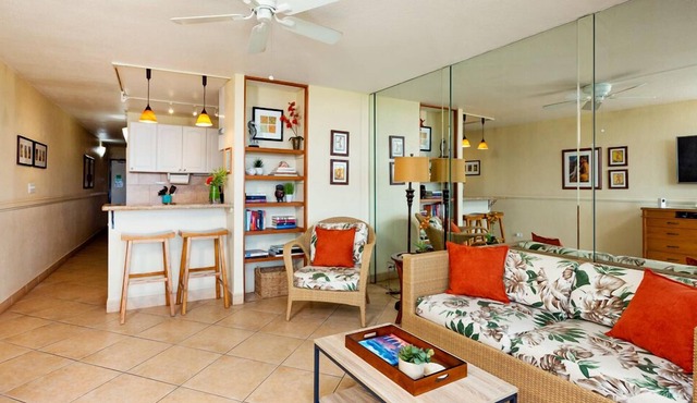 Hawaii Life Rentals Presents Island Sands 110