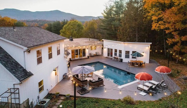 Heated Pool, Hot Tub & Mountain Views on 15 Acres! New Listing Special!