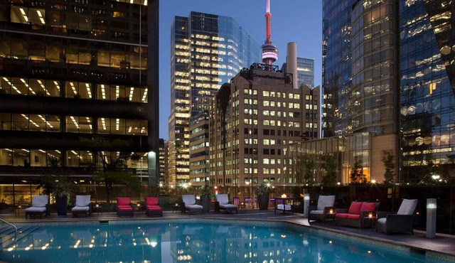 Hilton Toronto in Toronto