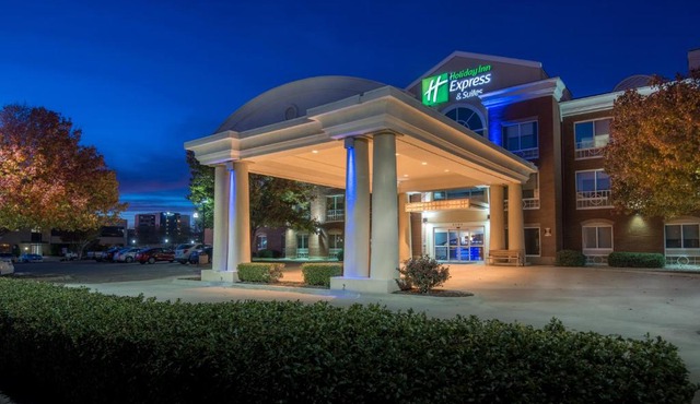 Holiday Inn Express Hotel & Suites Plano West - Frisco by IHG