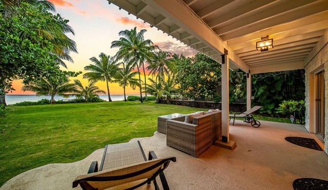 Honolulu Beachfront Retreat by Gather: Lux Beachfront w/Ocean Views & Comfort