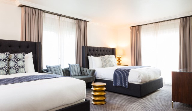 Hotel Ella