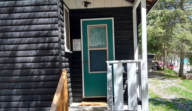 Juniper- 2 Bdr Cabin