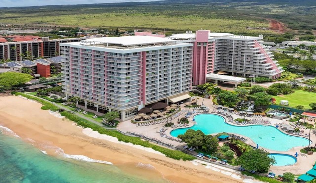 Ka'anapali Beach Club: Beach Bliss & Stunning Pools- 1 Bd. Scenic View