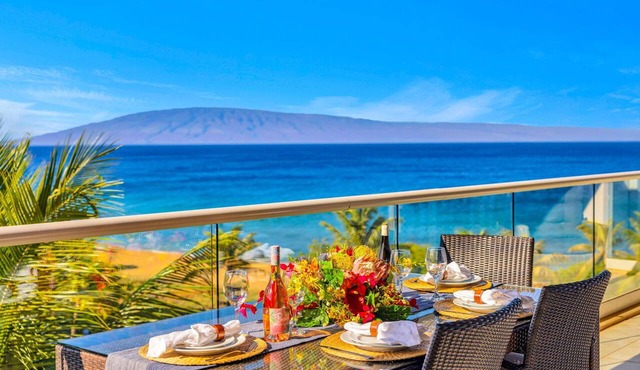 KBM Resorts | FREE CAR | Honua Kai Hokulani | Ocean view | Deluxe 3-Bedroom Condo includes Beach Gear! HKH-504