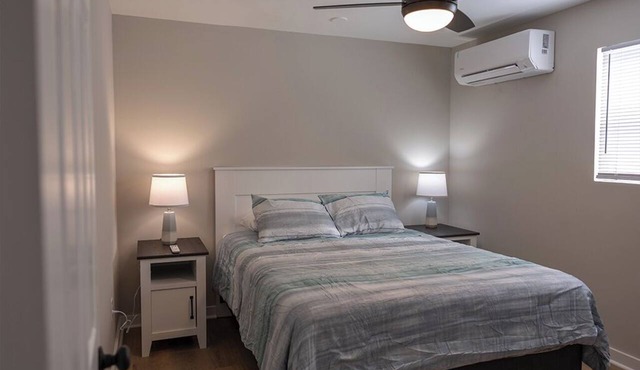 Kelso Lodge Suite 3 - Private Beach Access - Erie - Newly Remodeled