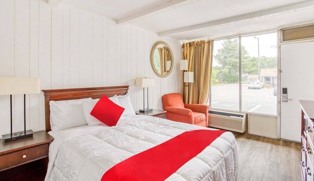 Kernersville NC|Queen Bed