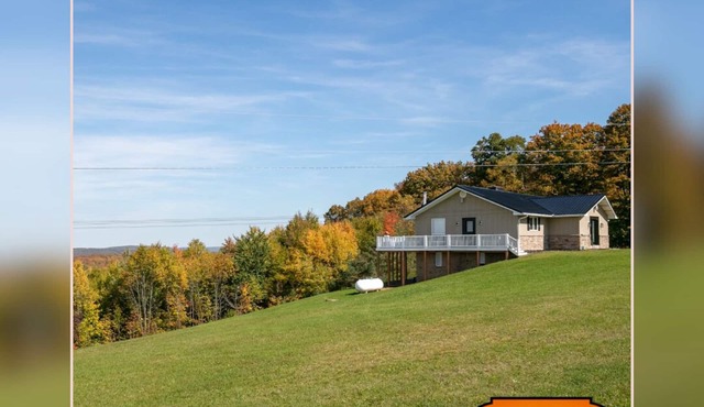 Kettle Creek Hills Lodge: Exceptional Views!