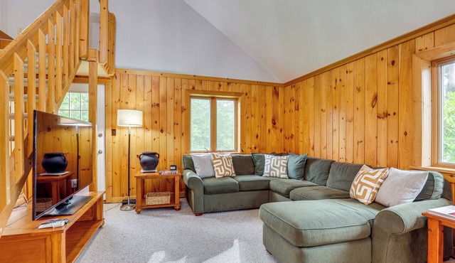 Keuka Lake Cabin w/Boat Dock Access & Fire Pit!