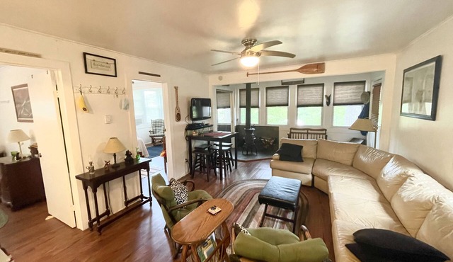 Lake Luzerne Cottage with Lake Rights 15 Min from Lake George