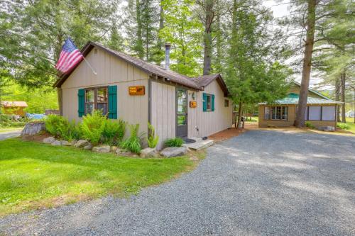 Lake Pleasant Cabin on 3 Acres w/Private Beach!