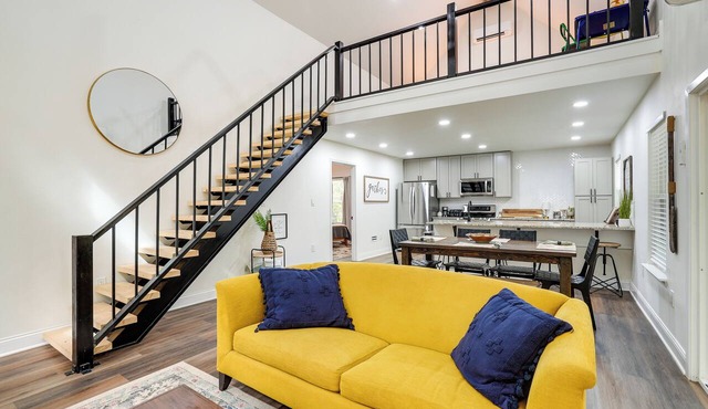 Lakefront Texas Abode w/Kayaks, Fire Pit & Patio! in Lone Star