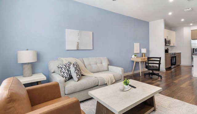 Landing | Amazing 1BD, Gym, Pool