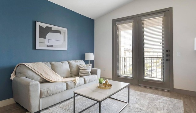 Landing | Amazing 2BD, Clubhouse, Courtyard