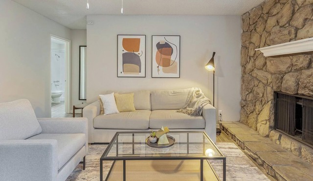 Landing | Beautiful 2BD, Gym, Courtyard