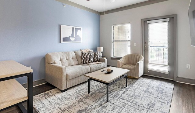 Landing | Incredible 2BD, Clubhouse