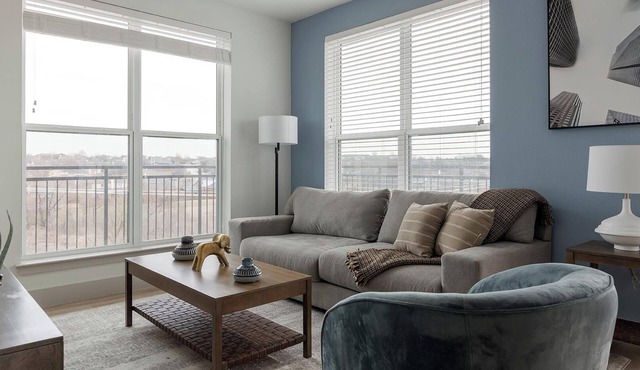 Landing | Incredible 2BD, Clubhouse, Gym