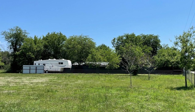 Large newly renovated camper on a quite farm