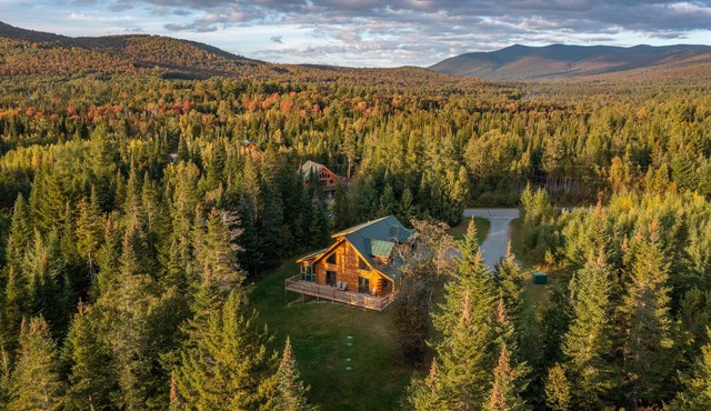 Log cabin in the White Mountains, near Bretton Woods