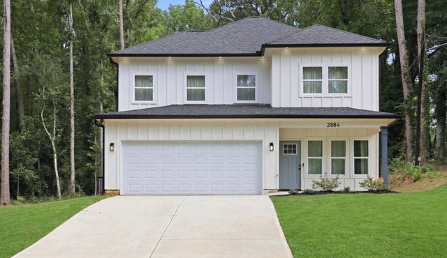 Luxurious New Construction 4-bedroom house in charming Decatur