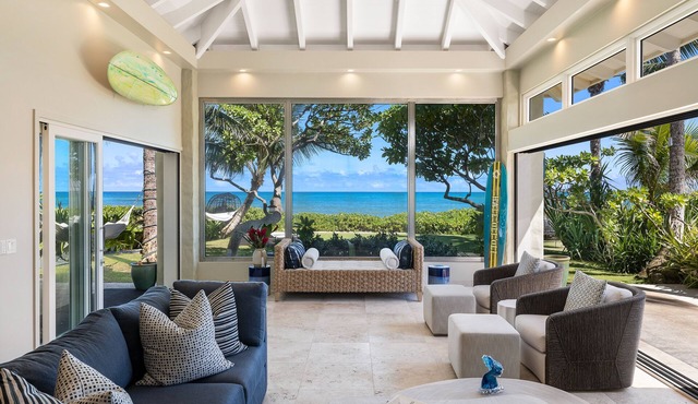 Luxury beachfront villa on a world class beach in Kailua, HI