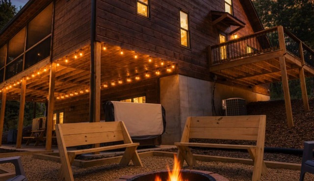 Luxury Cabin Getaway | Sauna | Game Room & Hot Tub
