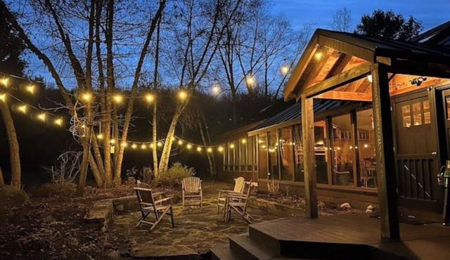 Luxury Embden Lodge