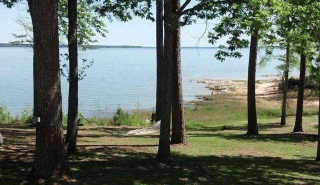 Luxury Lakefront Say Rayburn Reservoir Home