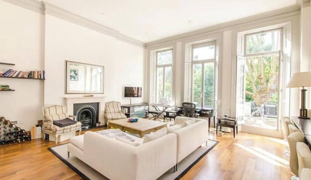 Luxury Point Grey Estate with Pool & Tennis court