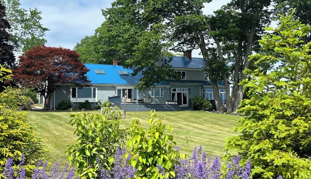 Maine Coastal Cottage