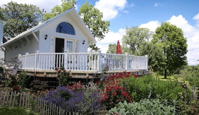 Mallard Cottage, Just For The Two Of You and.Your Pet!