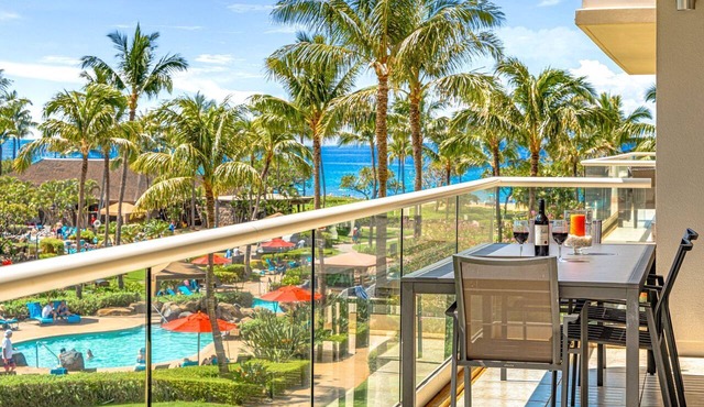 Maui Resort Rentals: Honua Kai - 3 Bedroom Tandem Package, Fantastic Value + Partial Ocean Views!