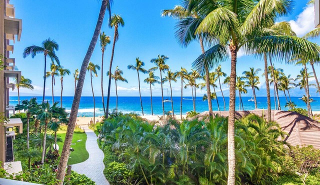 Maui Resort Rentals: Ka'anapali Ali'i 432 - Deluxe Oceanview Interior Courtyard