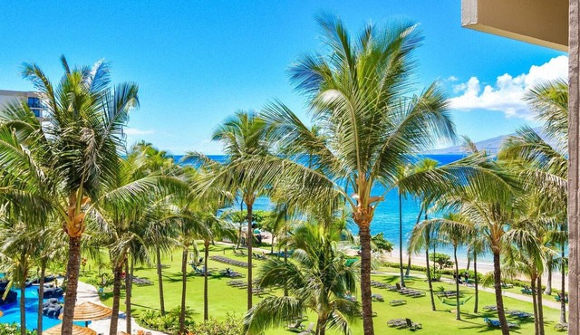Maui Resort Rentals: Kaanapali Ali'i 362 - Elegantly Remodeled 6th Floor 2BR w/Ocean AND Mountain Views!