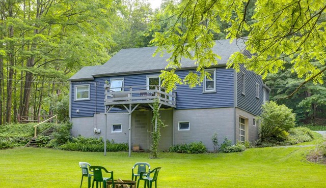 Meadville Home: Private Yard & Fishing Nearby