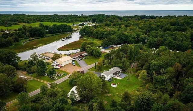 Mexico Point Estate