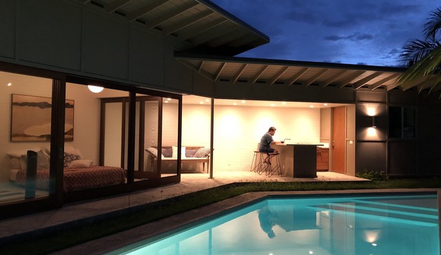 Mid-Century Honolulu Oasis minutes from Diamond Head & Waikiki Beach