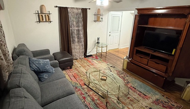 Modern Farm House Style 3 bed 1.5 Bath Home Located between Utica & Syracuse