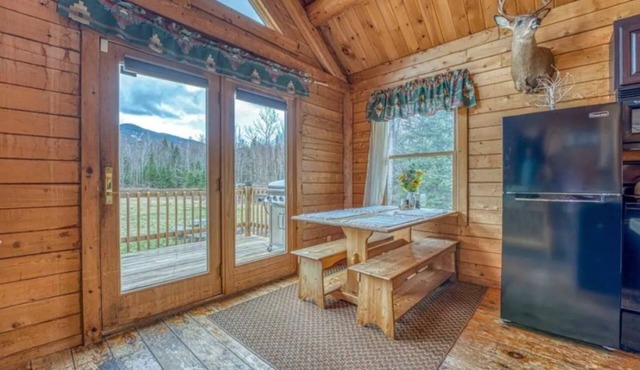 Mountain View Log Cabin