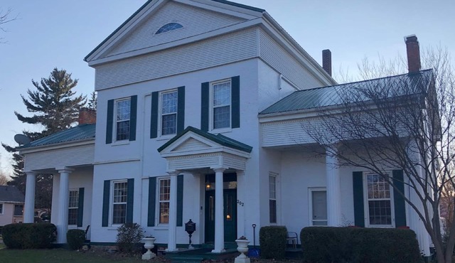 Munro House B And B