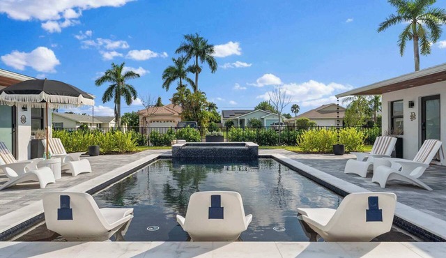 Naples Boutique Stays