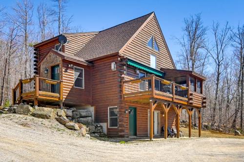 Near Ponds, Hiking & Mtn Biking! Greenwood Cabin