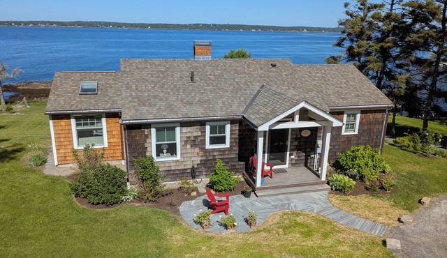 New Harbor/Pemaquid Point Oceanfront Cottage